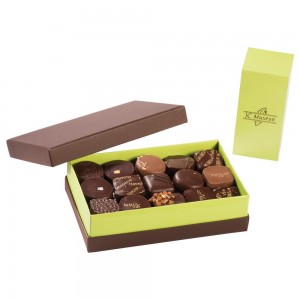 Chocolats 100% Noir intérieur ganache boite de 375 gr