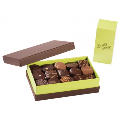 Chocolats 100% Noir intérieur ganache boite de 375 gr